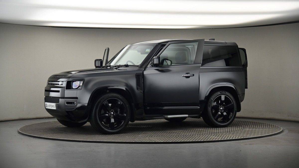 More views of Land Rover Defender 90