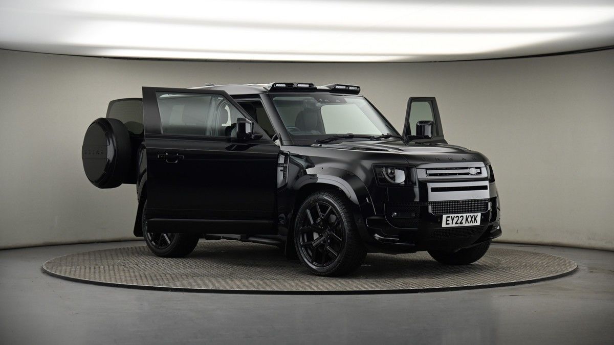 More views of Land Rover Defender 90