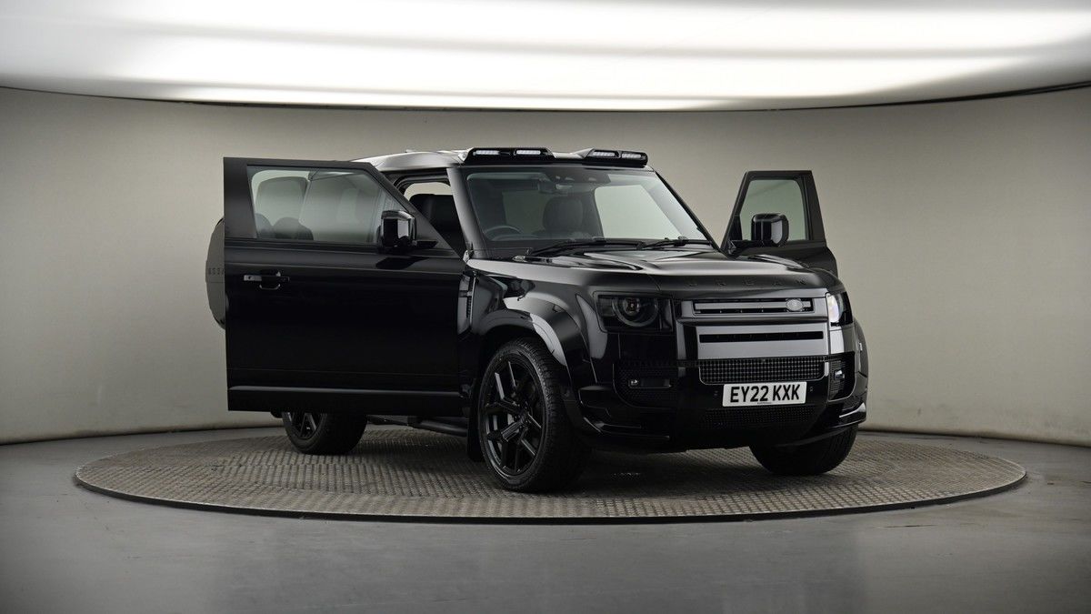 More views of Land Rover Defender 90