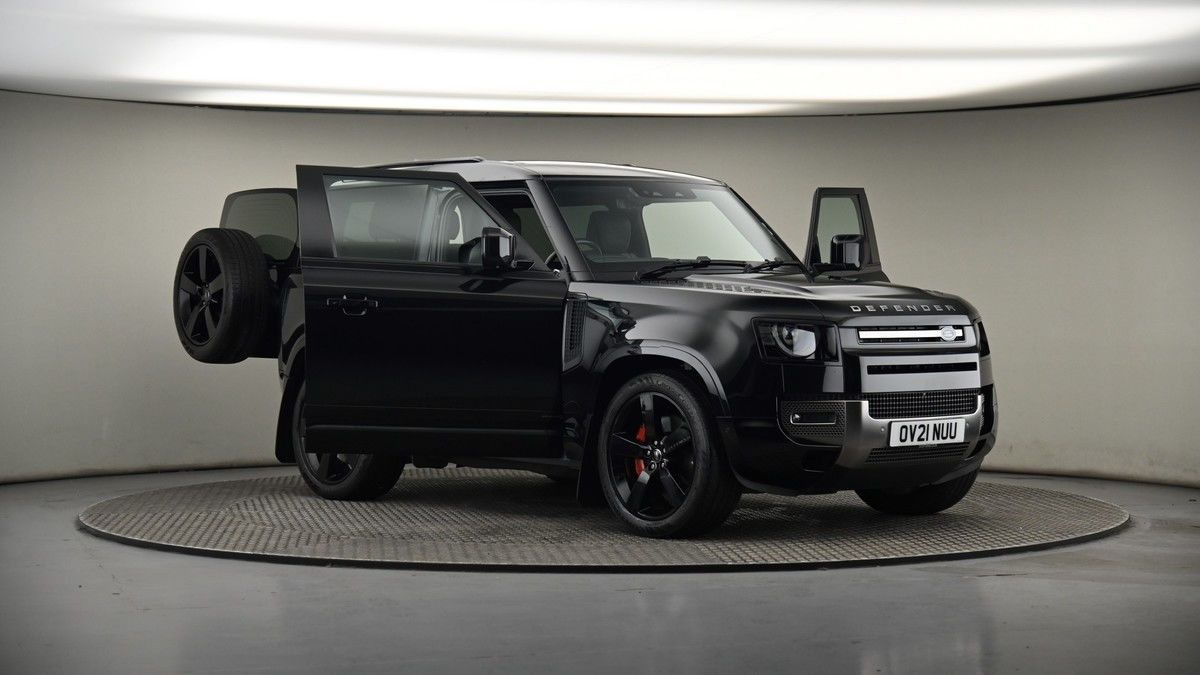 More views of Land Rover Defender 90