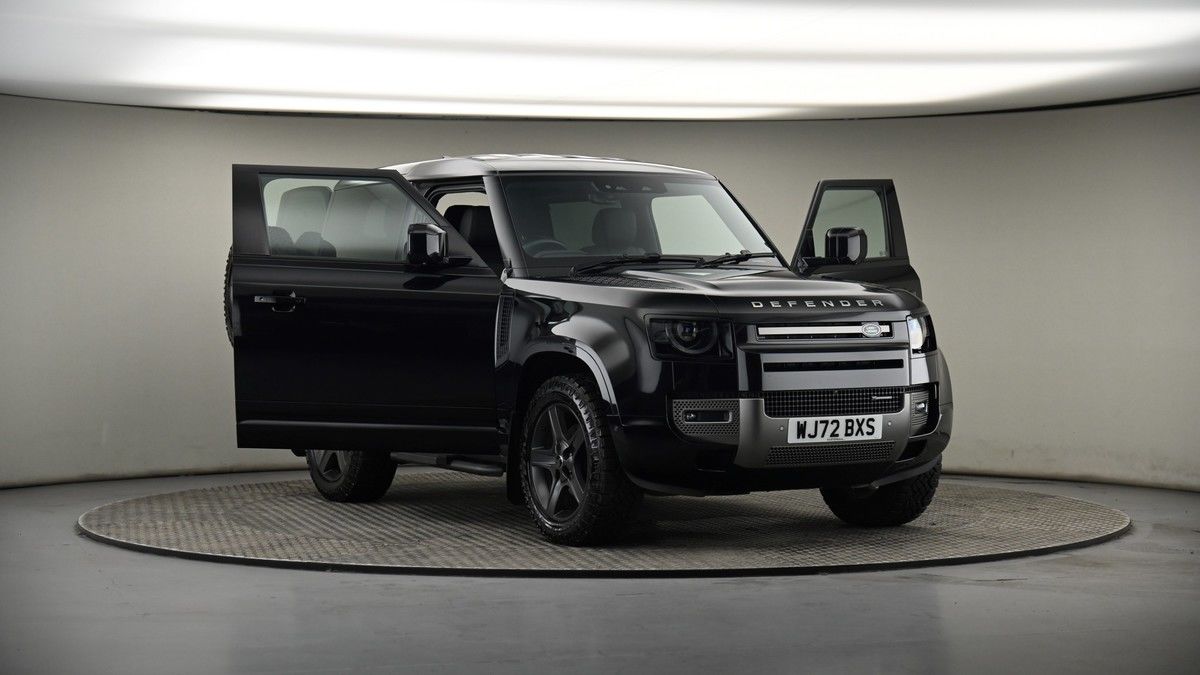 More views of Land Rover Defender 90