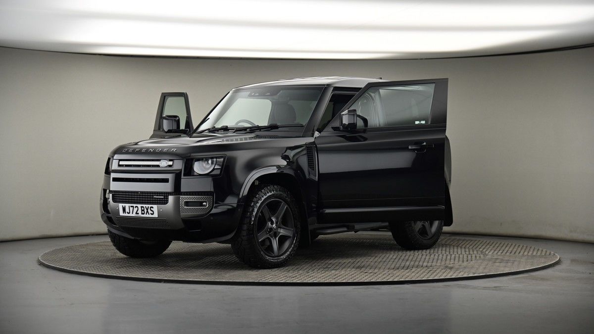 More views of Land Rover Defender 90