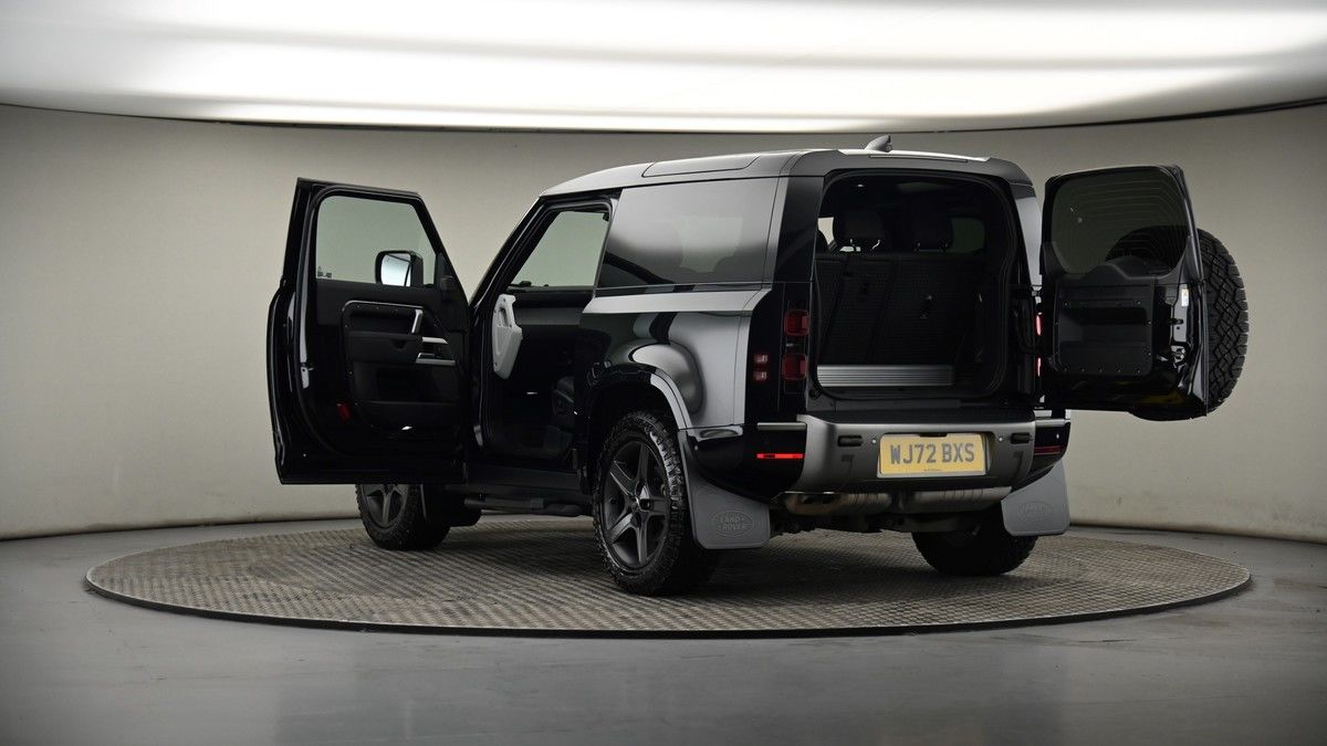 Land Rover Defender 90 Image 11
