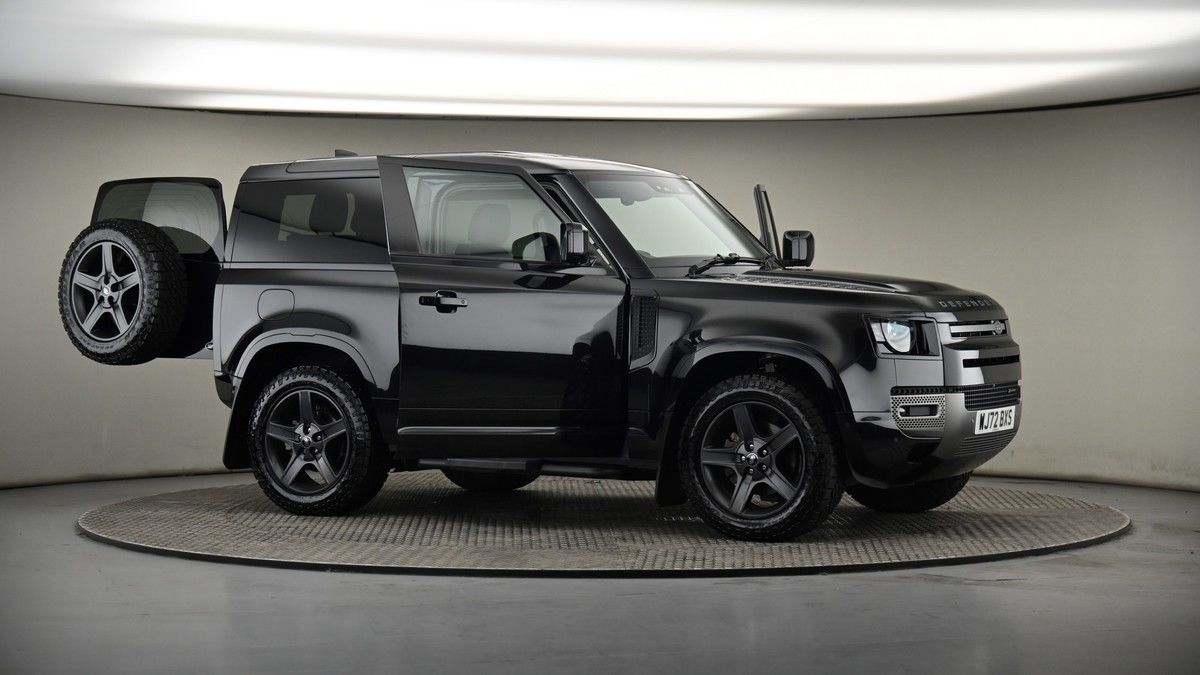 More views of Land Rover Defender 90