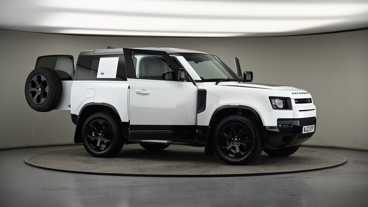 More views of Land Rover Defender 90