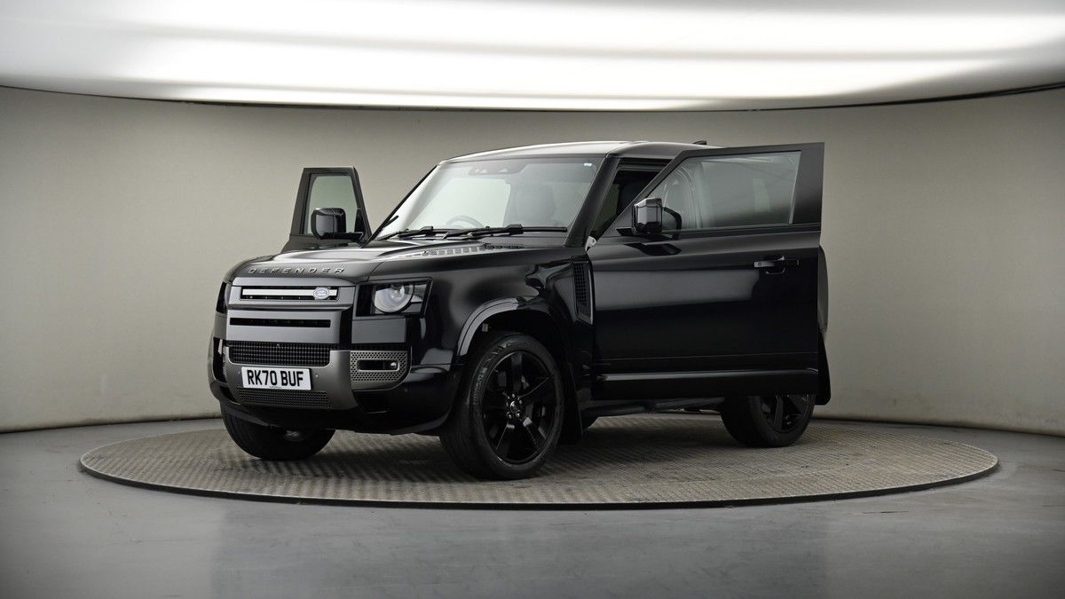 More views of Land Rover Defender 90