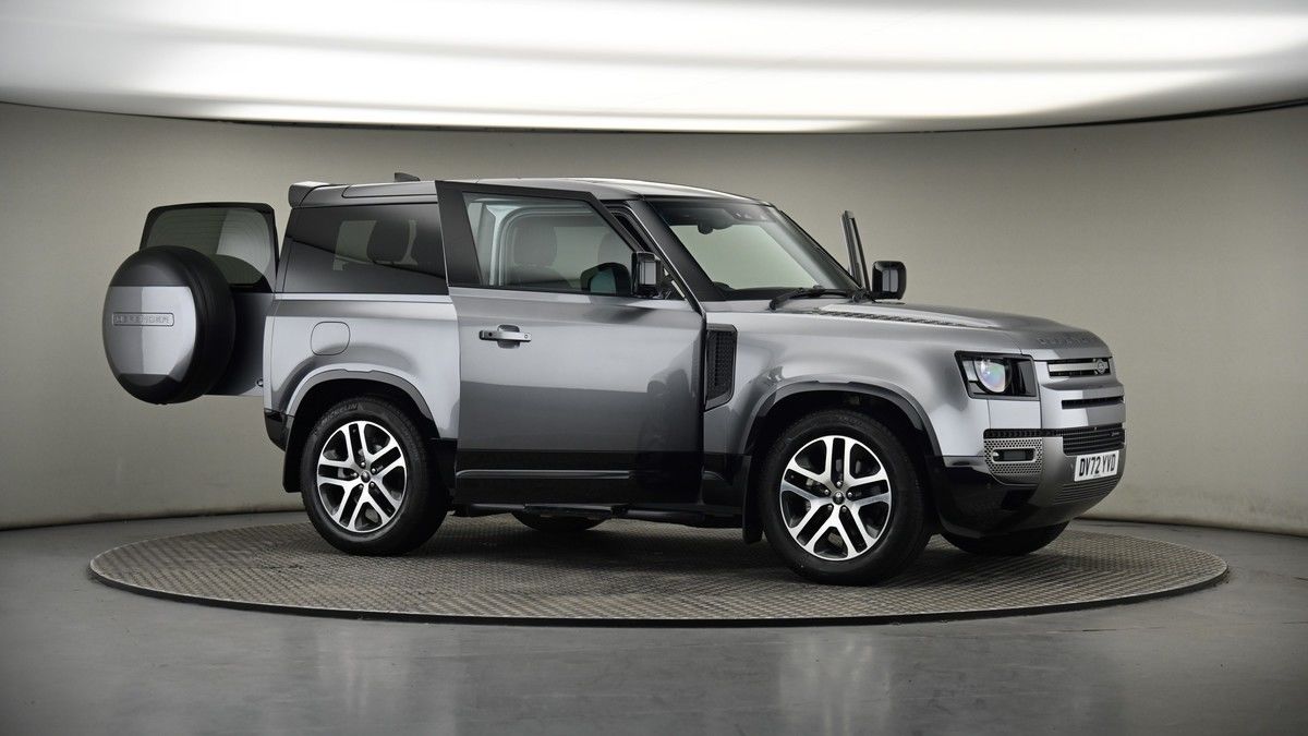 More views of Land Rover Defender 90