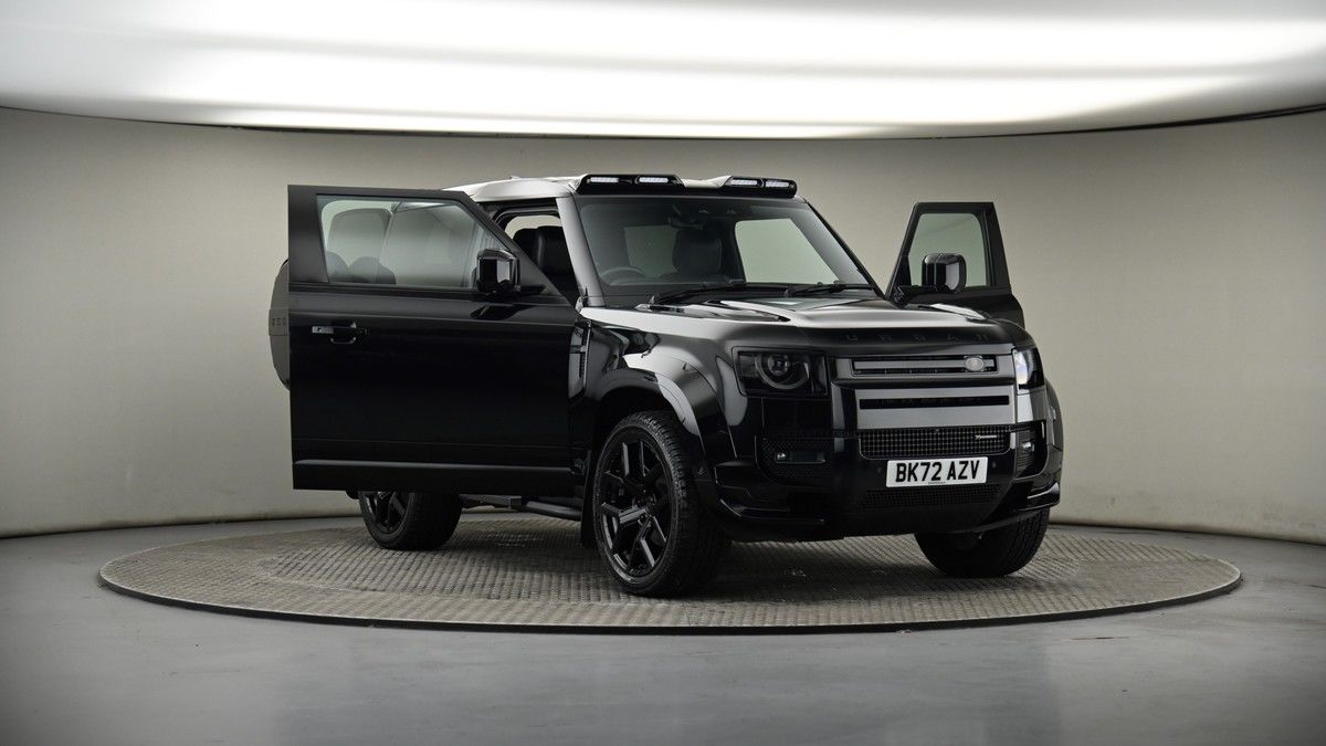 More views of Land Rover Defender 90