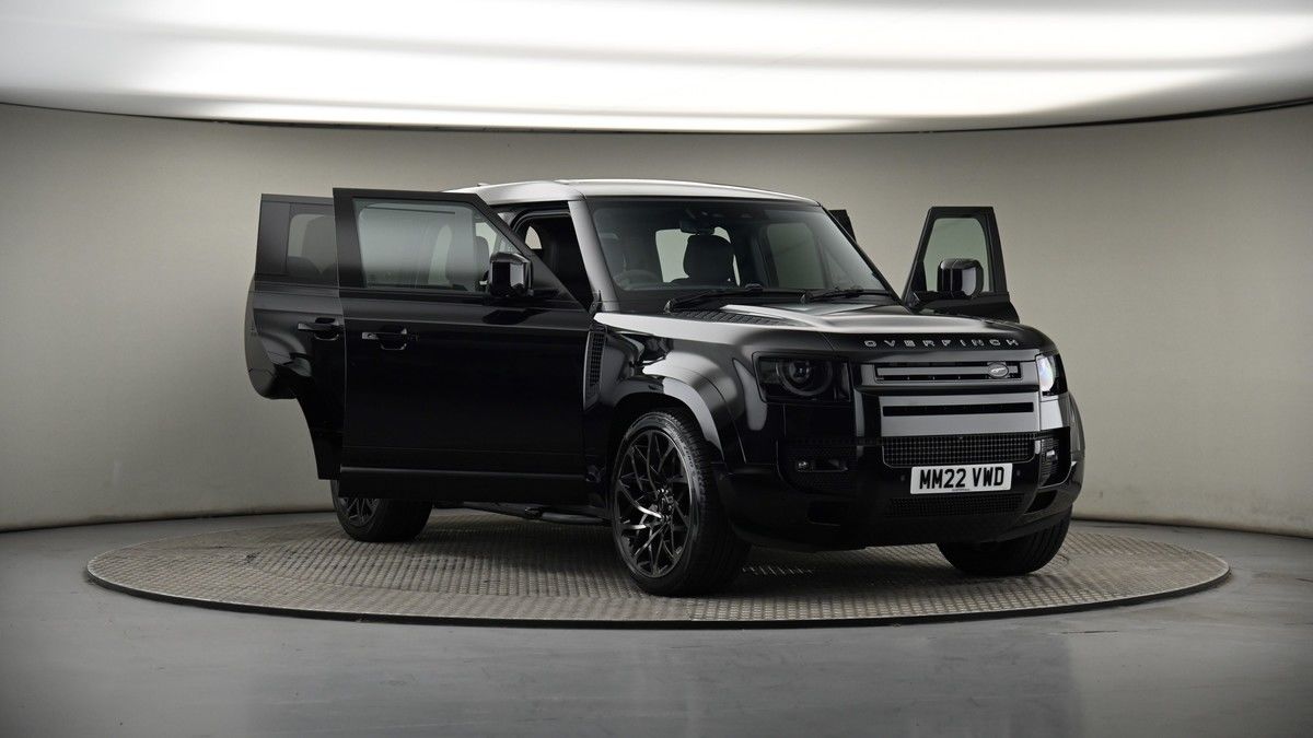 More views of Land Rover Defender 110