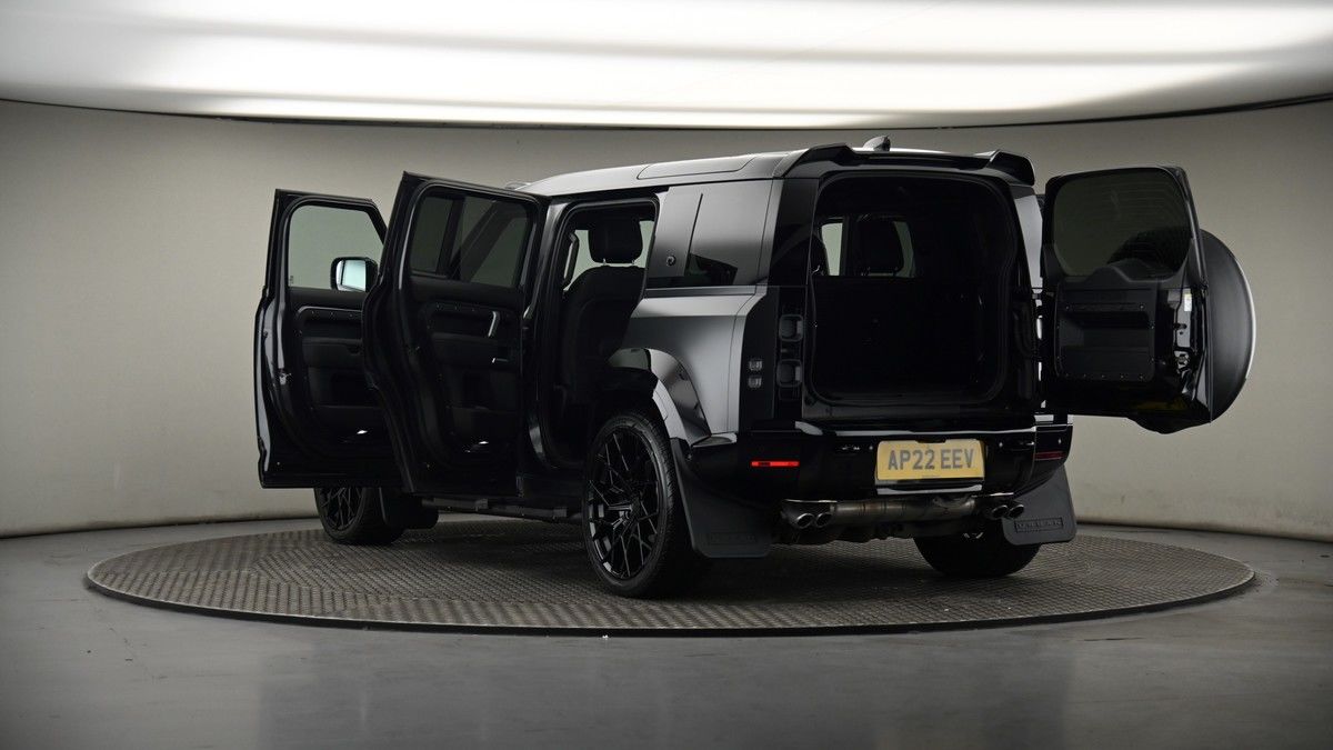 Land Rover Defender 110 Urban Image 8