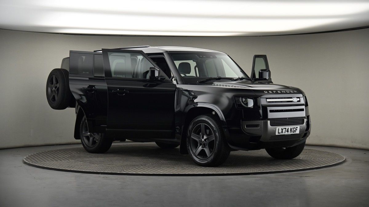 More views of Land Rover Defender 110