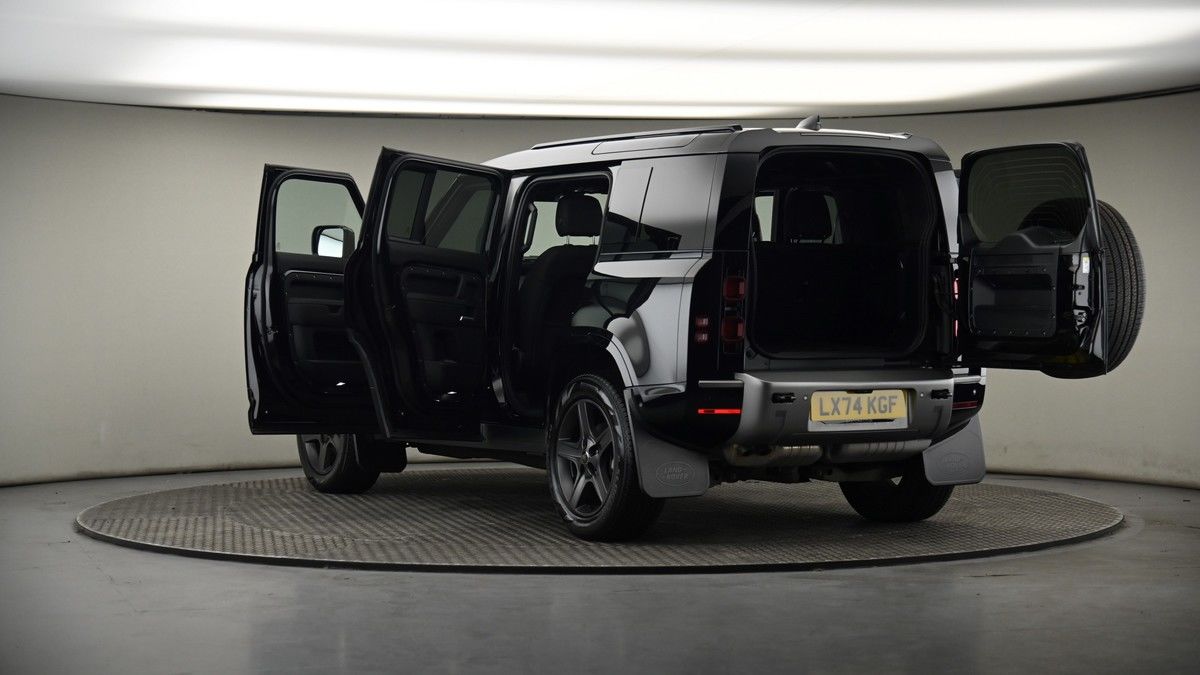 Land Rover Defender 110 Urban Image 8
