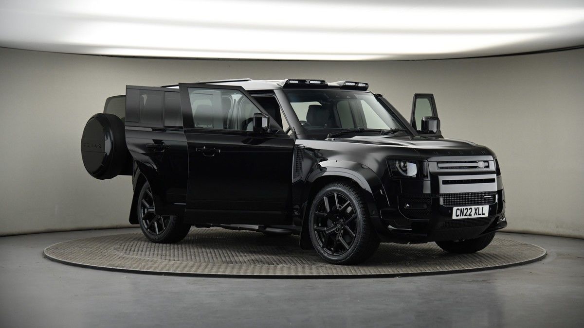 More views of Land Rover Defender 110