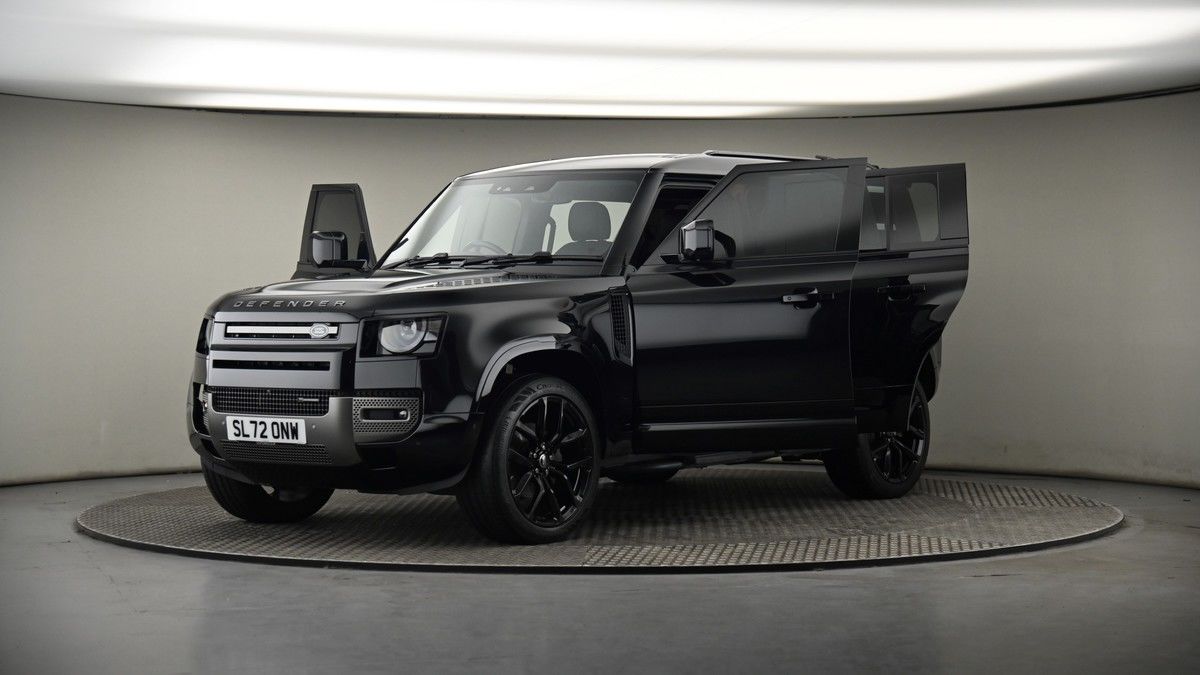 More views of Land Rover Defender 110