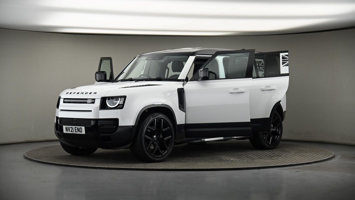 More views of Land Rover Defender 110