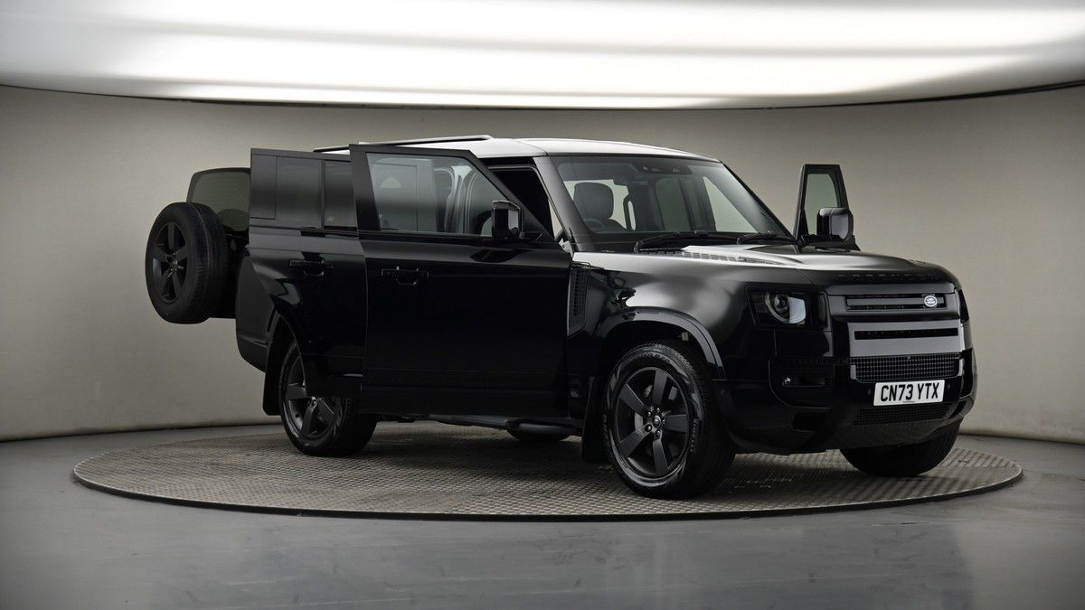More views of Land Rover Defender 130
