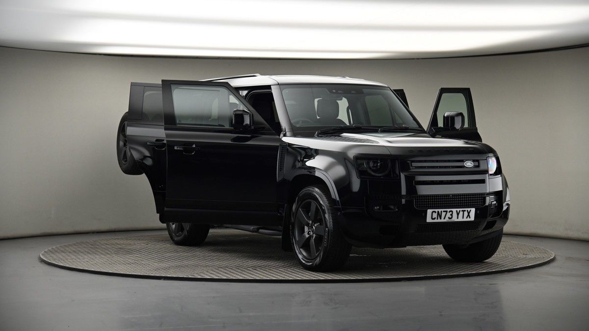 More views of Land Rover Defender 130