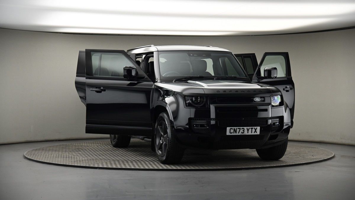 More views of Land Rover Defender 130
