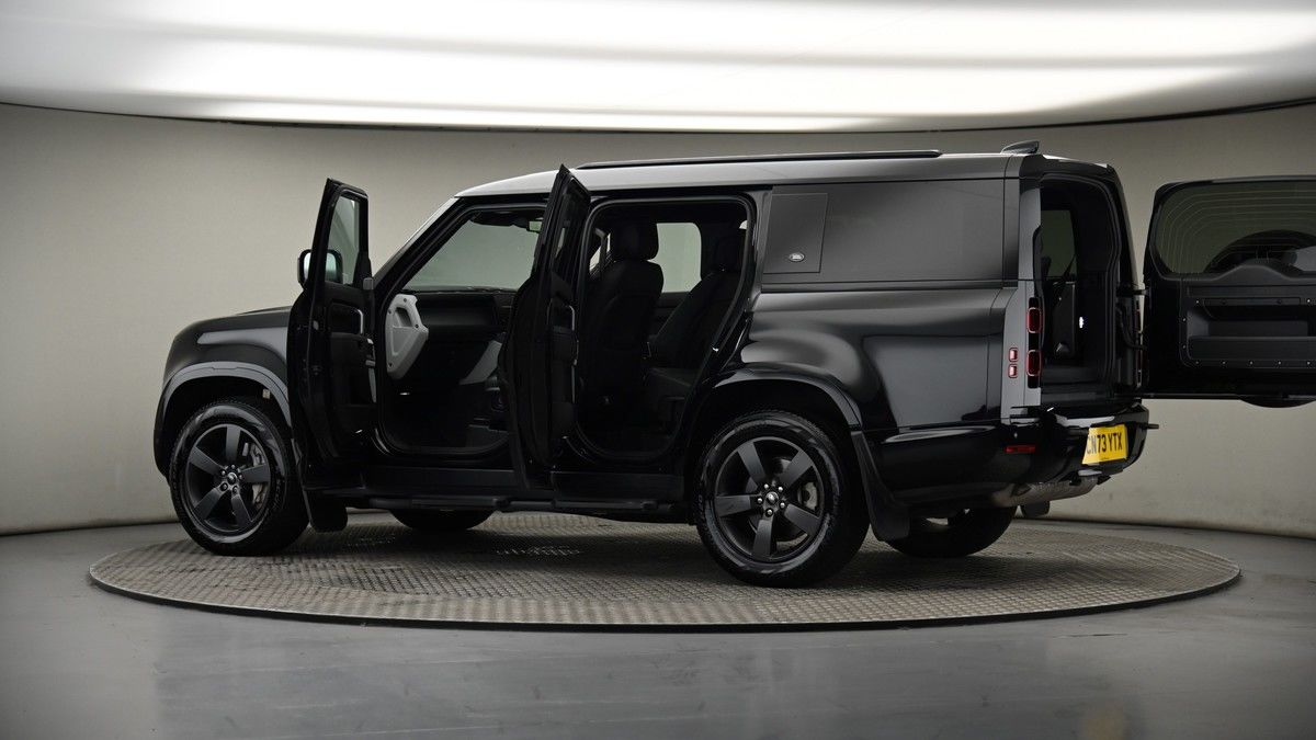 More views of Land Rover Defender 130