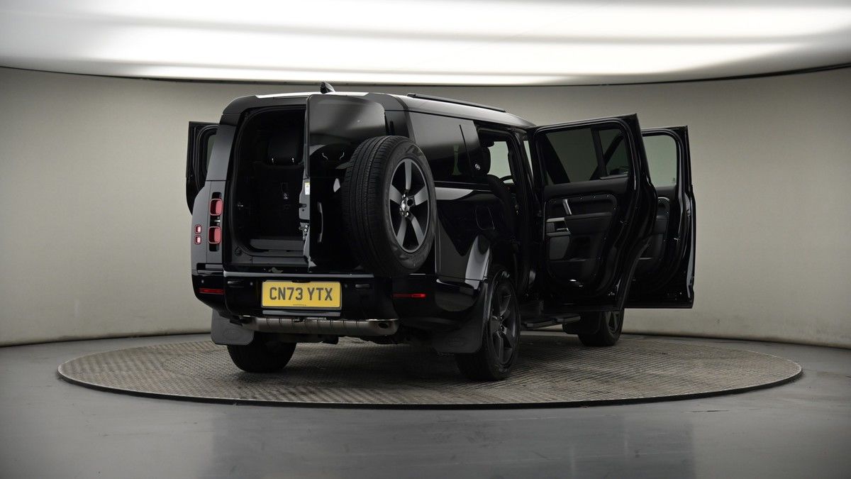 More views of Land Rover Defender 130