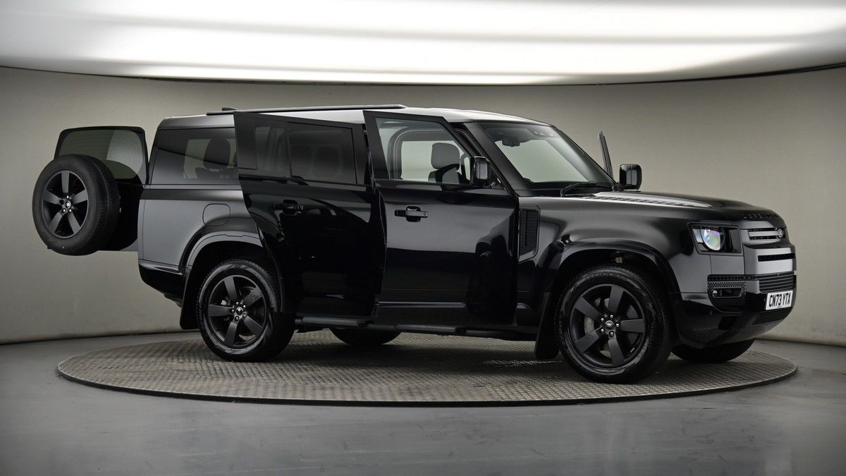 More views of Land Rover Defender 130