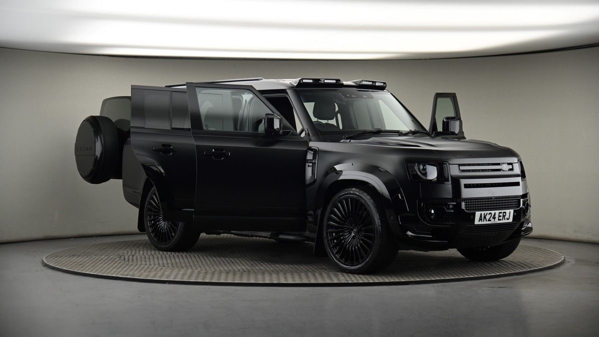 More views of Land Rover Defender 130