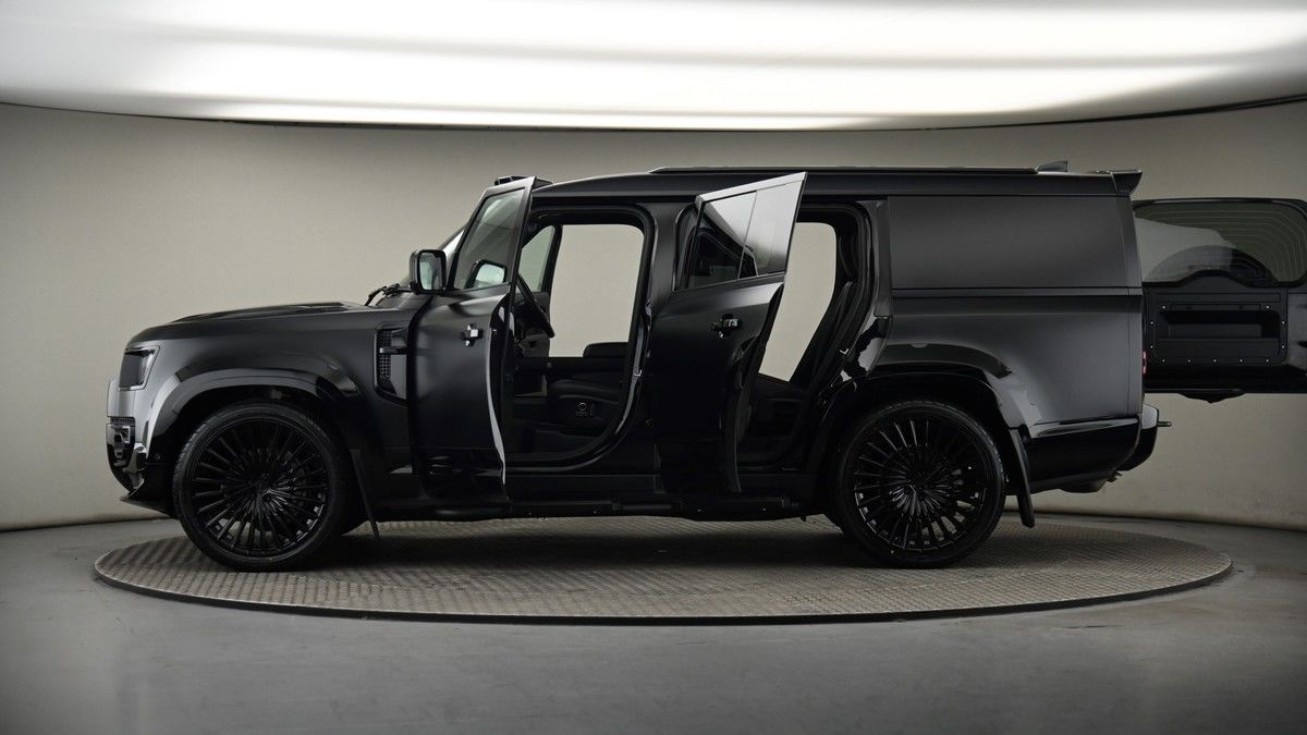 More views of Land Rover Defender 130