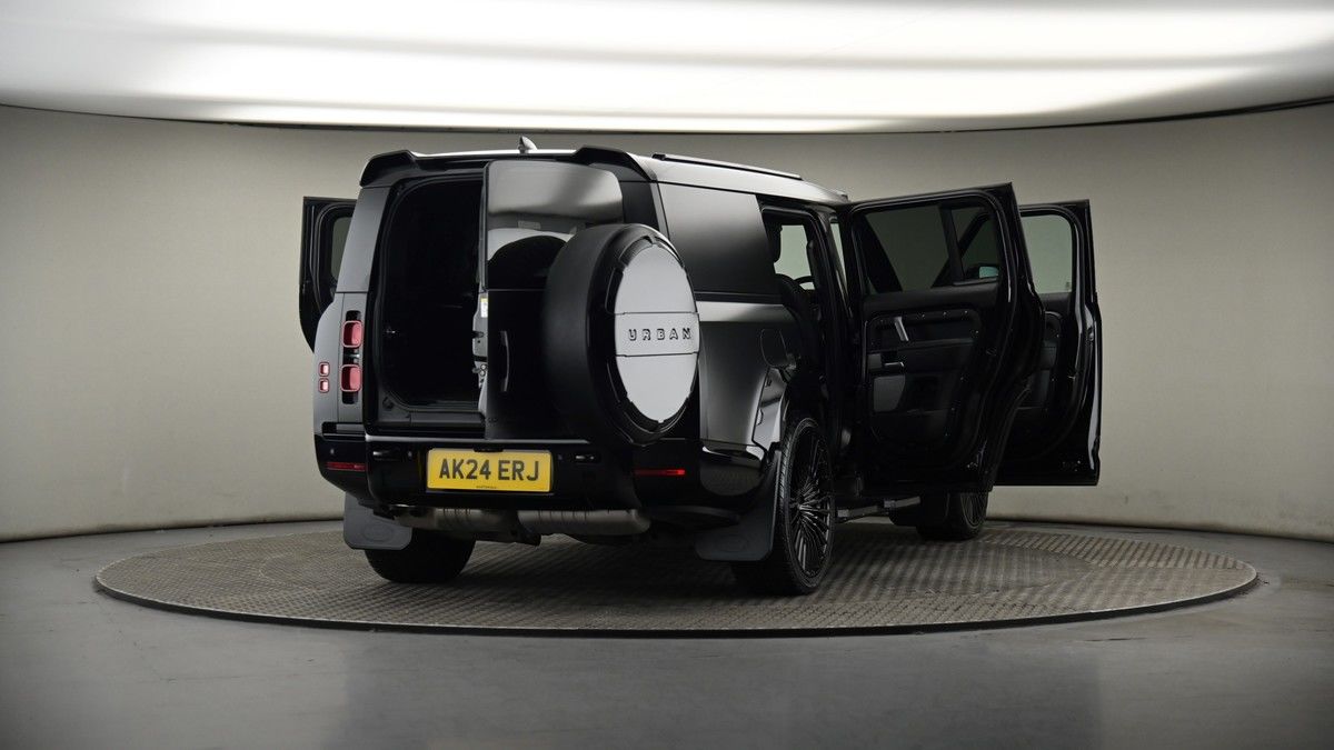 More views of Land Rover Defender 130