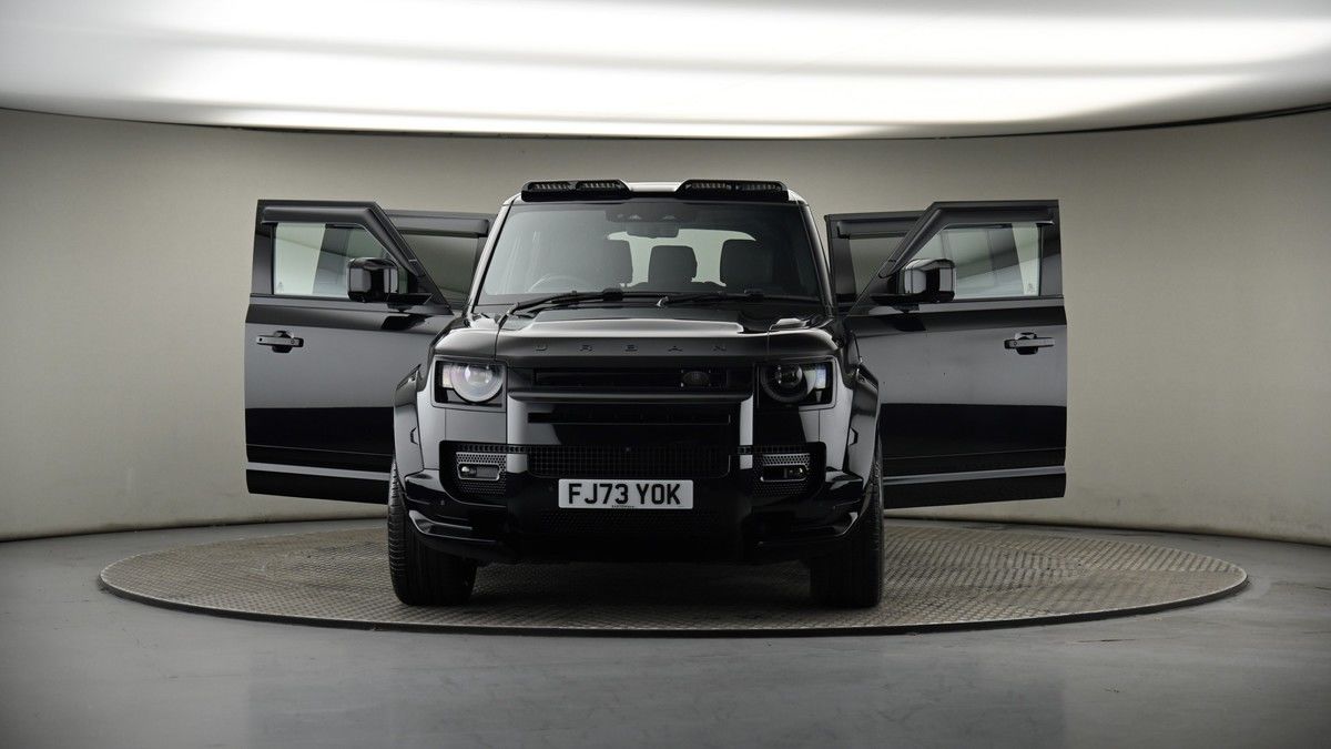 More views of Land Rover Defender 130
