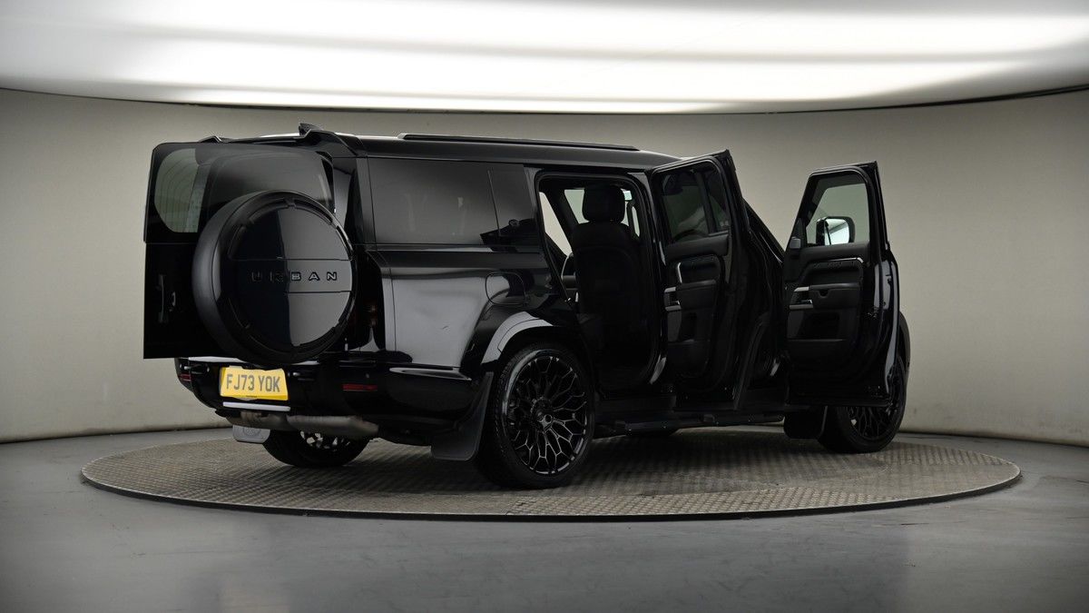 More views of Land Rover Defender 130