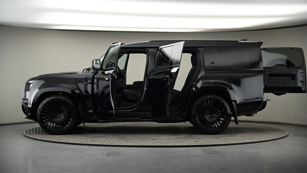 More views of Land Rover Defender 130