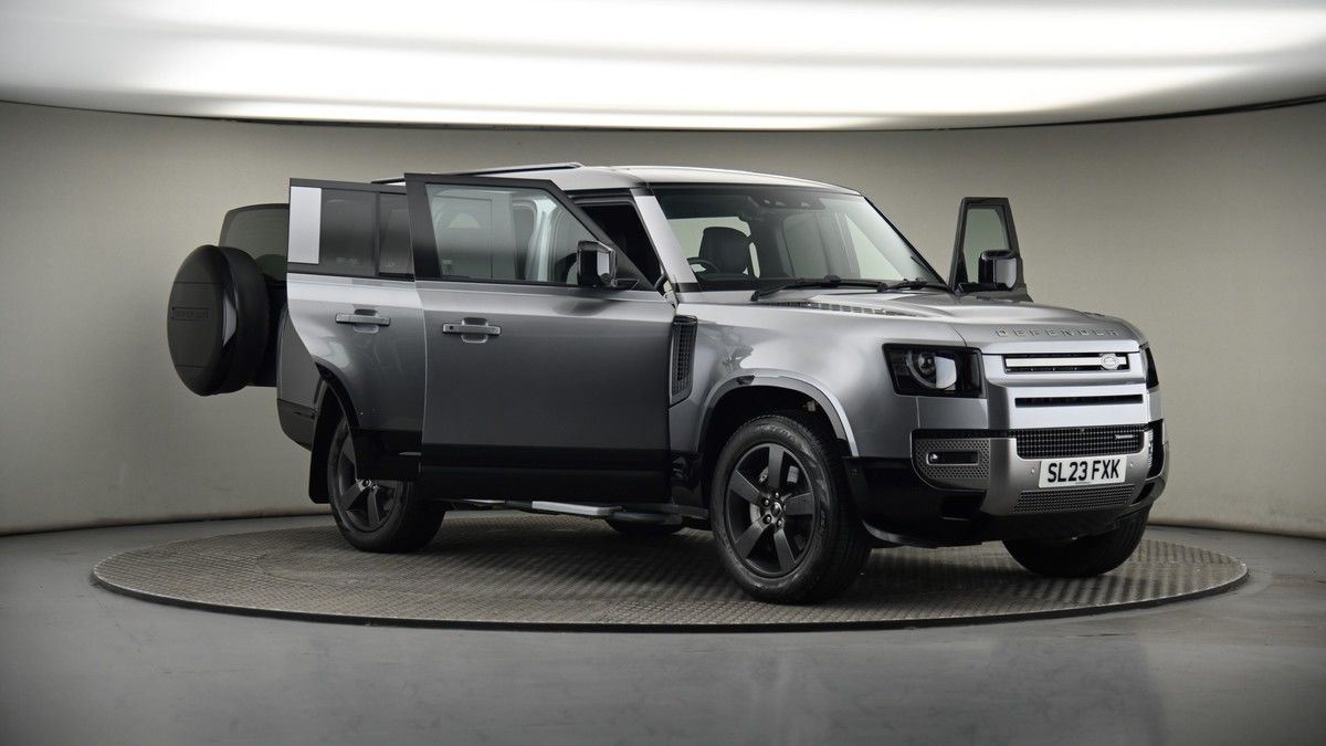 More views of Land Rover Defender 130