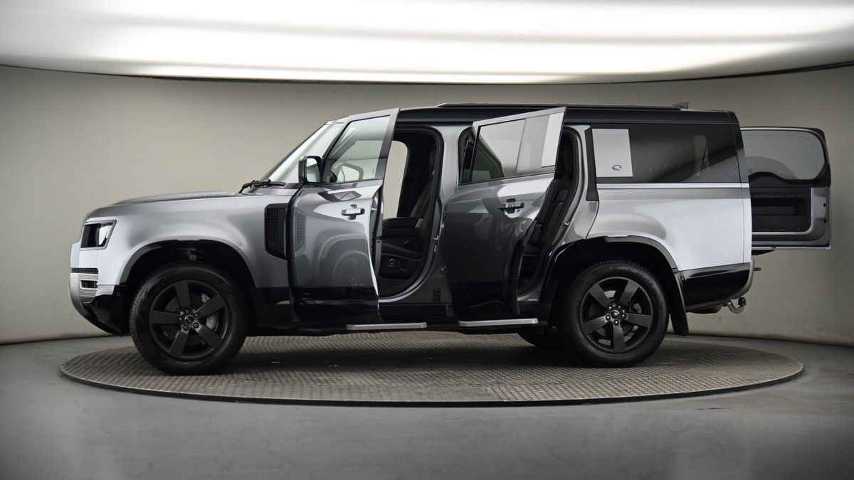 More views of Land Rover Defender 130