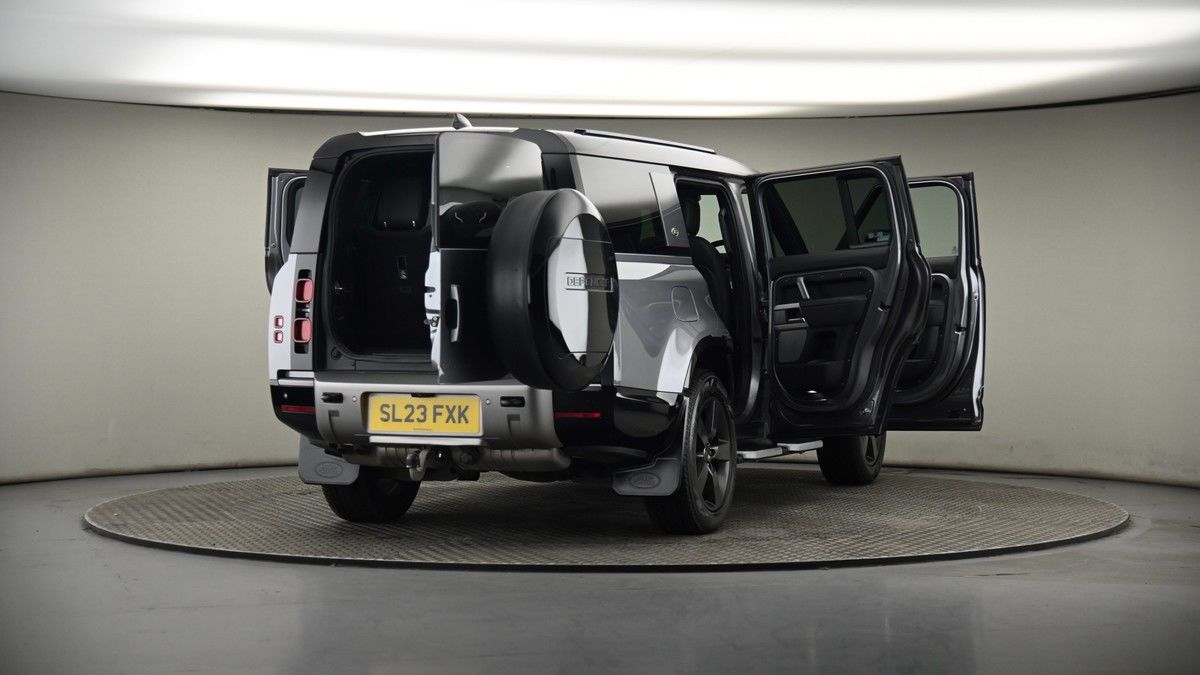 More views of Land Rover Defender 130