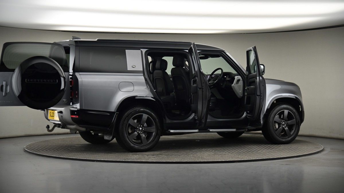 More views of Land Rover Defender 130
