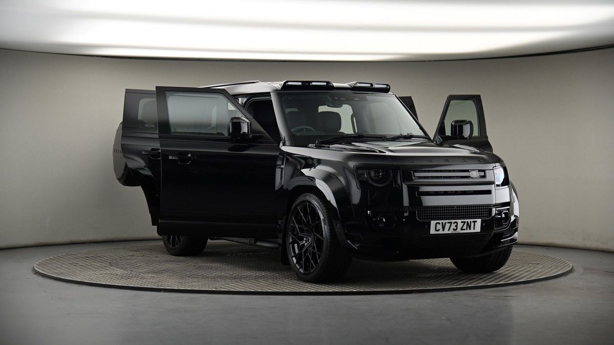 More views of Land Rover Defender 130