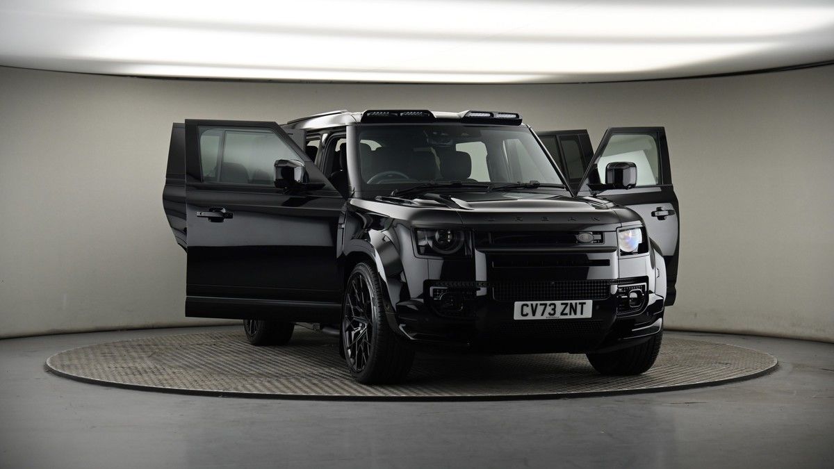 More views of Land Rover Defender 130