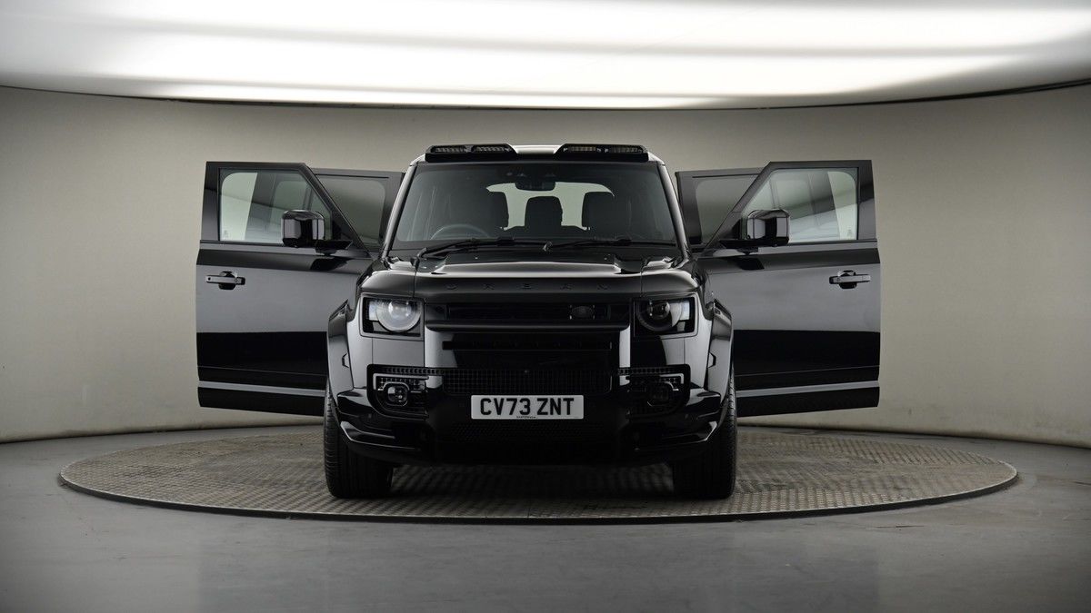 More views of Land Rover Defender 130