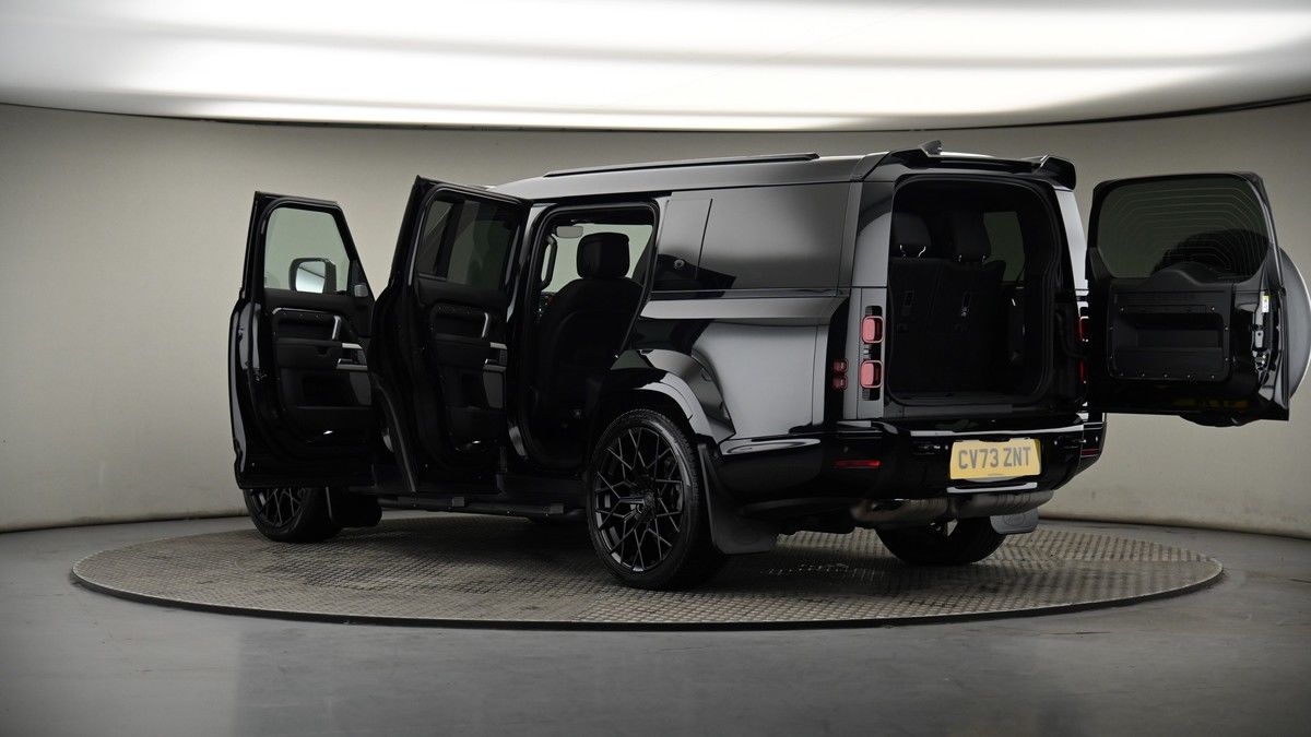 More views of Land Rover Defender 130