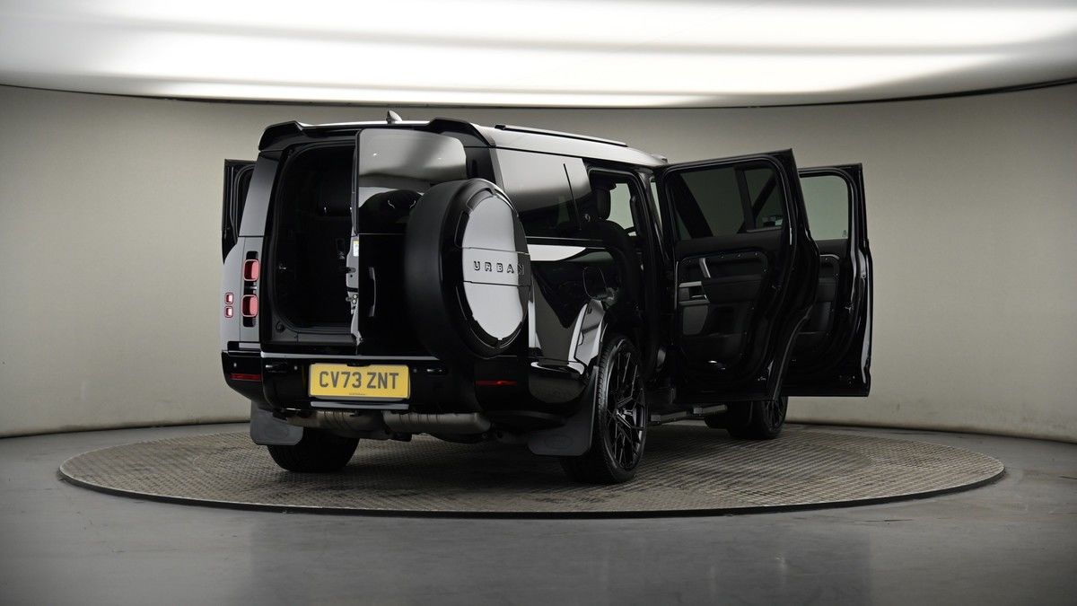 More views of Land Rover Defender 130