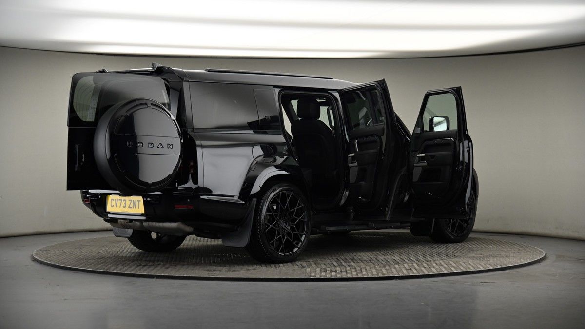 More views of Land Rover Defender 130
