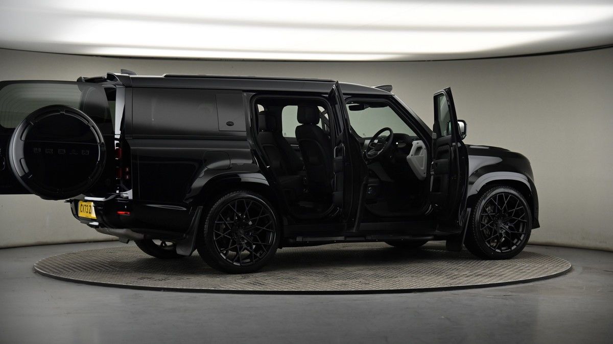 More views of Land Rover Defender 130