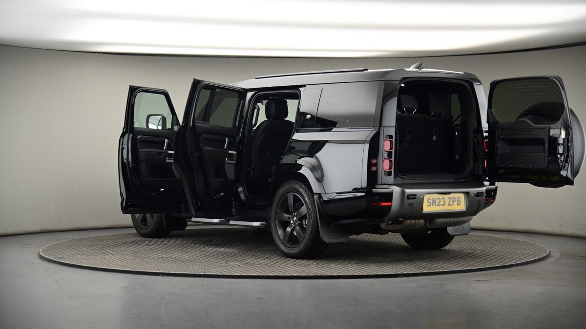 More views of Land Rover Defender 130