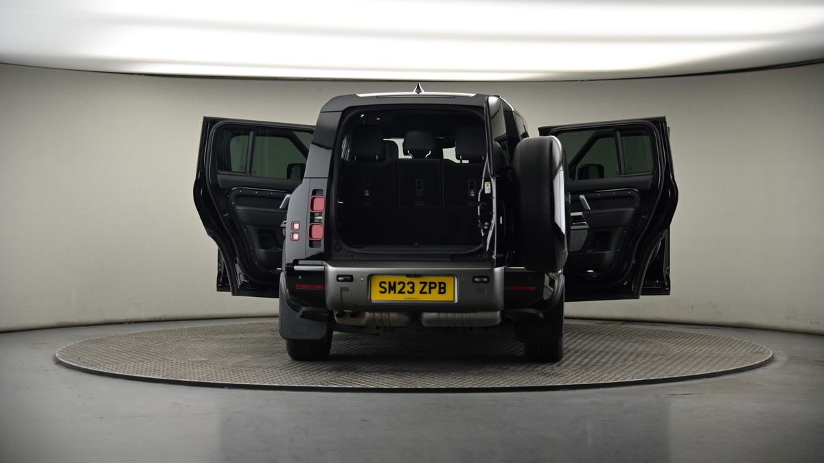 More views of Land Rover Defender 130