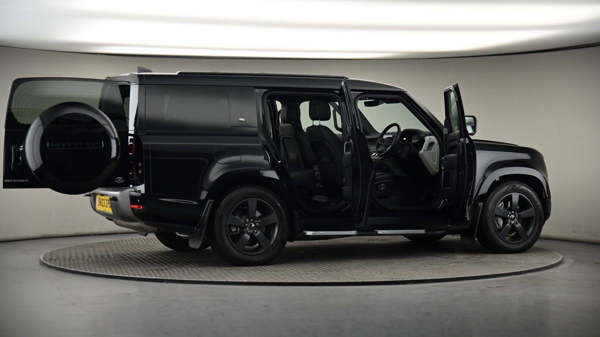 More views of Land Rover Defender 130