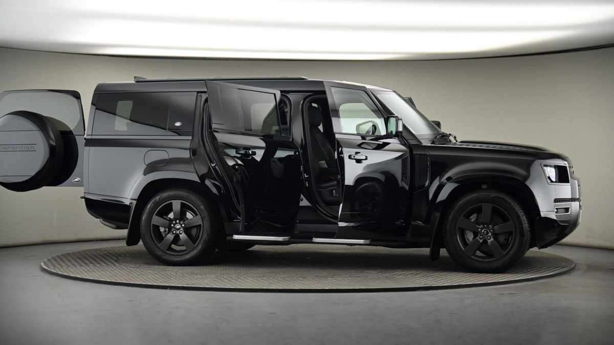 More views of Land Rover Defender 130