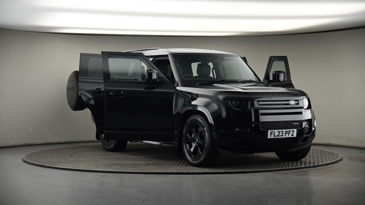 More views of Land Rover Defender 130