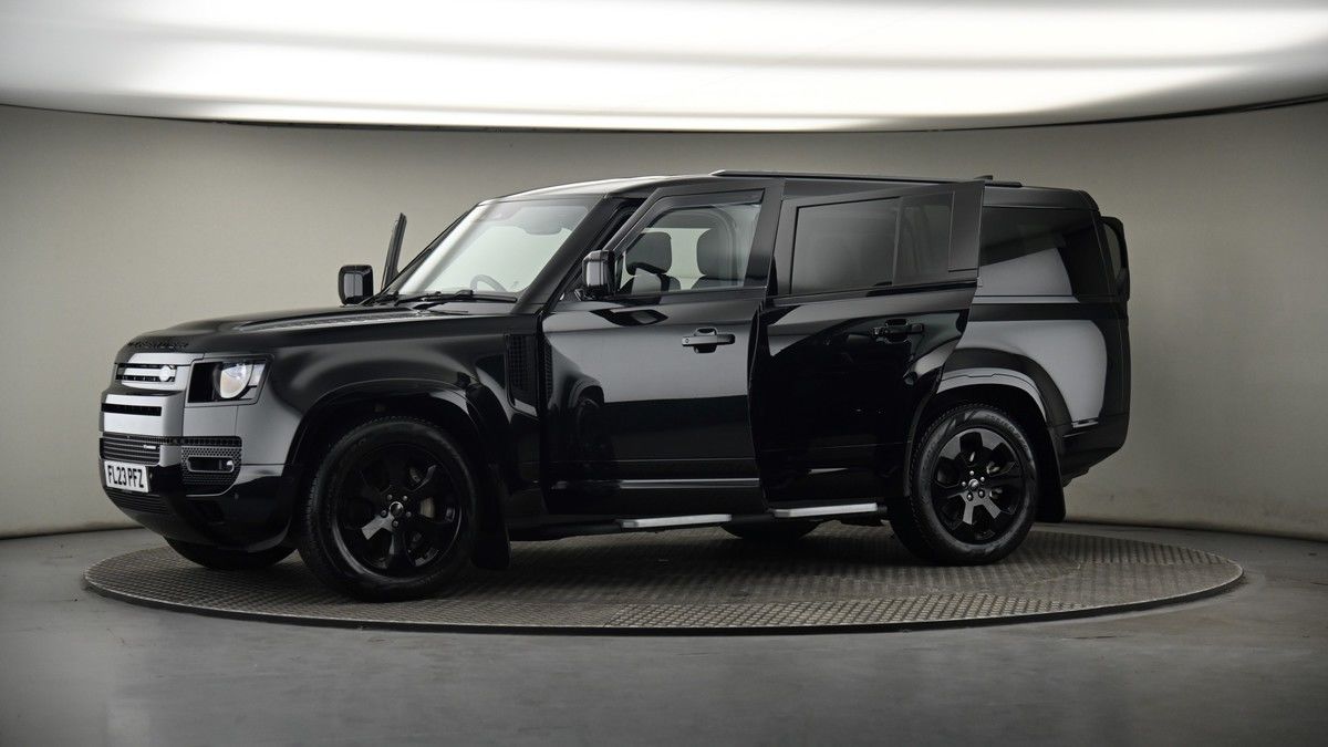 More views of Land Rover Defender 130
