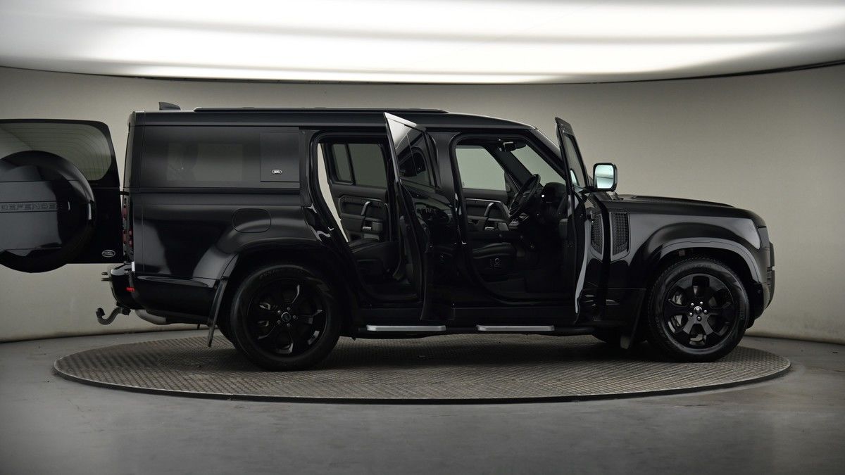 More views of Land Rover Defender 130