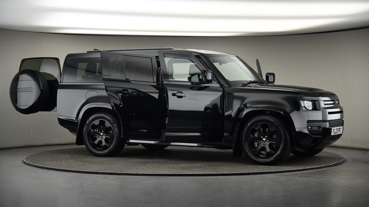 More views of Land Rover Defender 130